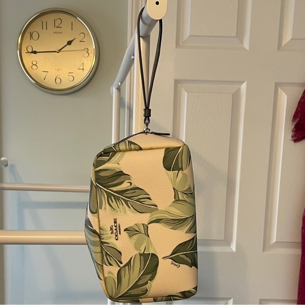 Coach Green Leaf Pattern Bag